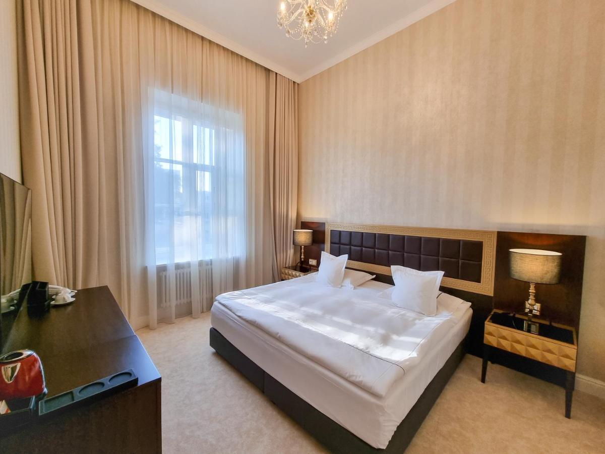 Tiffi Old Town Hotel Warschau Buitenkant foto