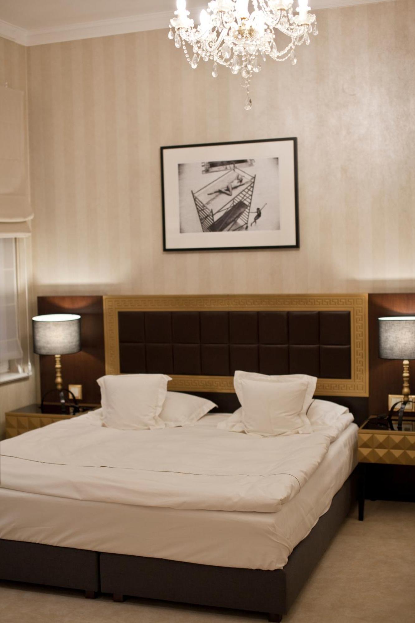 Tiffi Old Town Hotel Warschau Buitenkant foto
